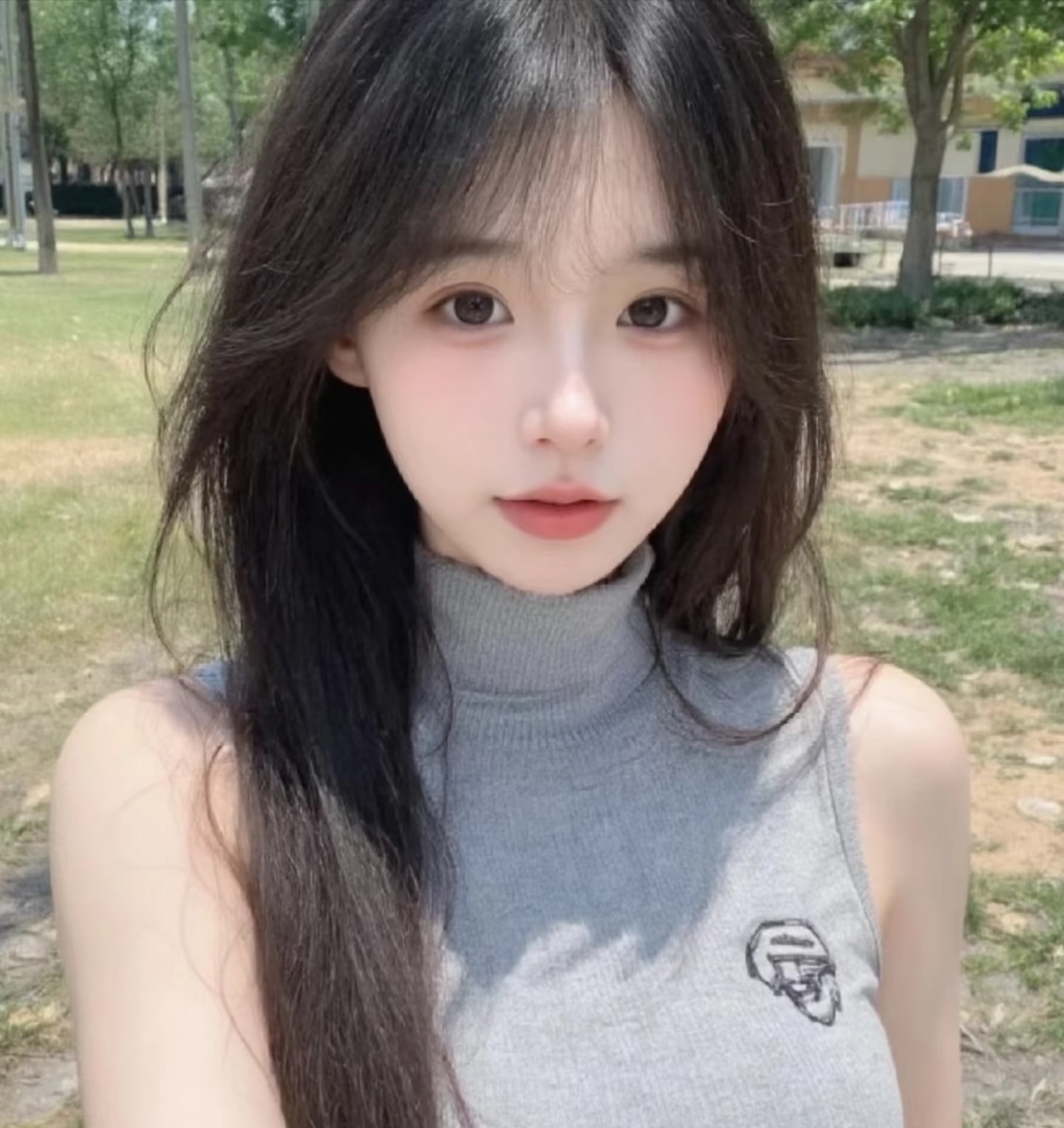 陪玩妹子小鸡腿的照片1