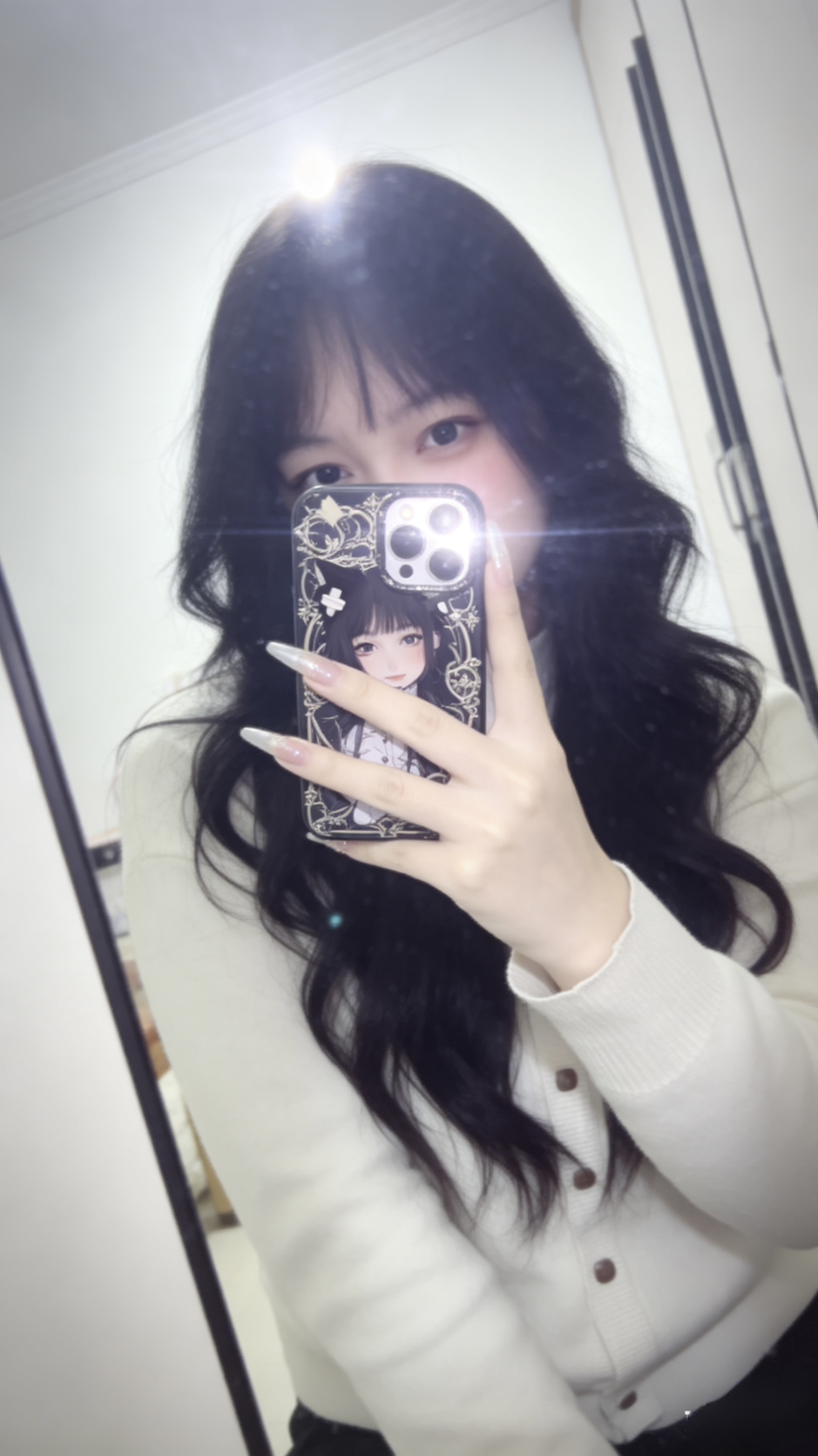 陪玩妹子Xᴰ阿愿-萝御的照片1