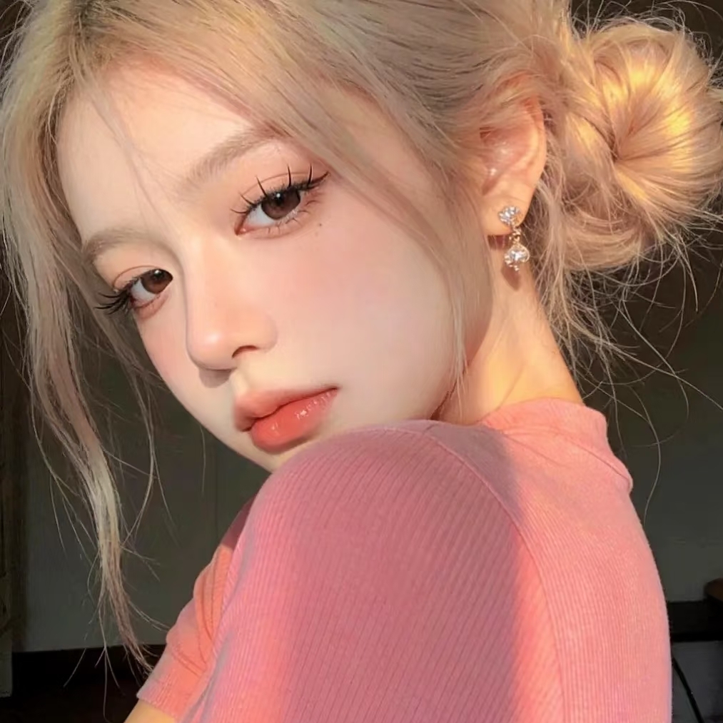 陪玩妹子AY۰波润的照片3