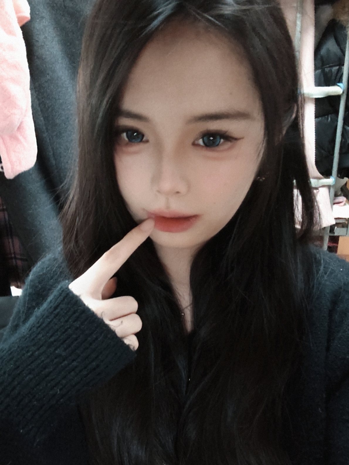 陪玩妹子小意ouo的照片1