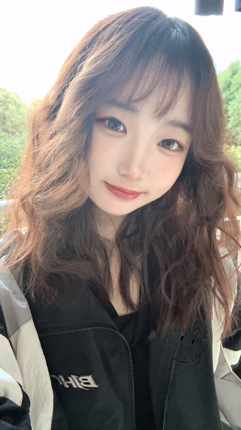 陪玩妹子空屿mamor的照片4