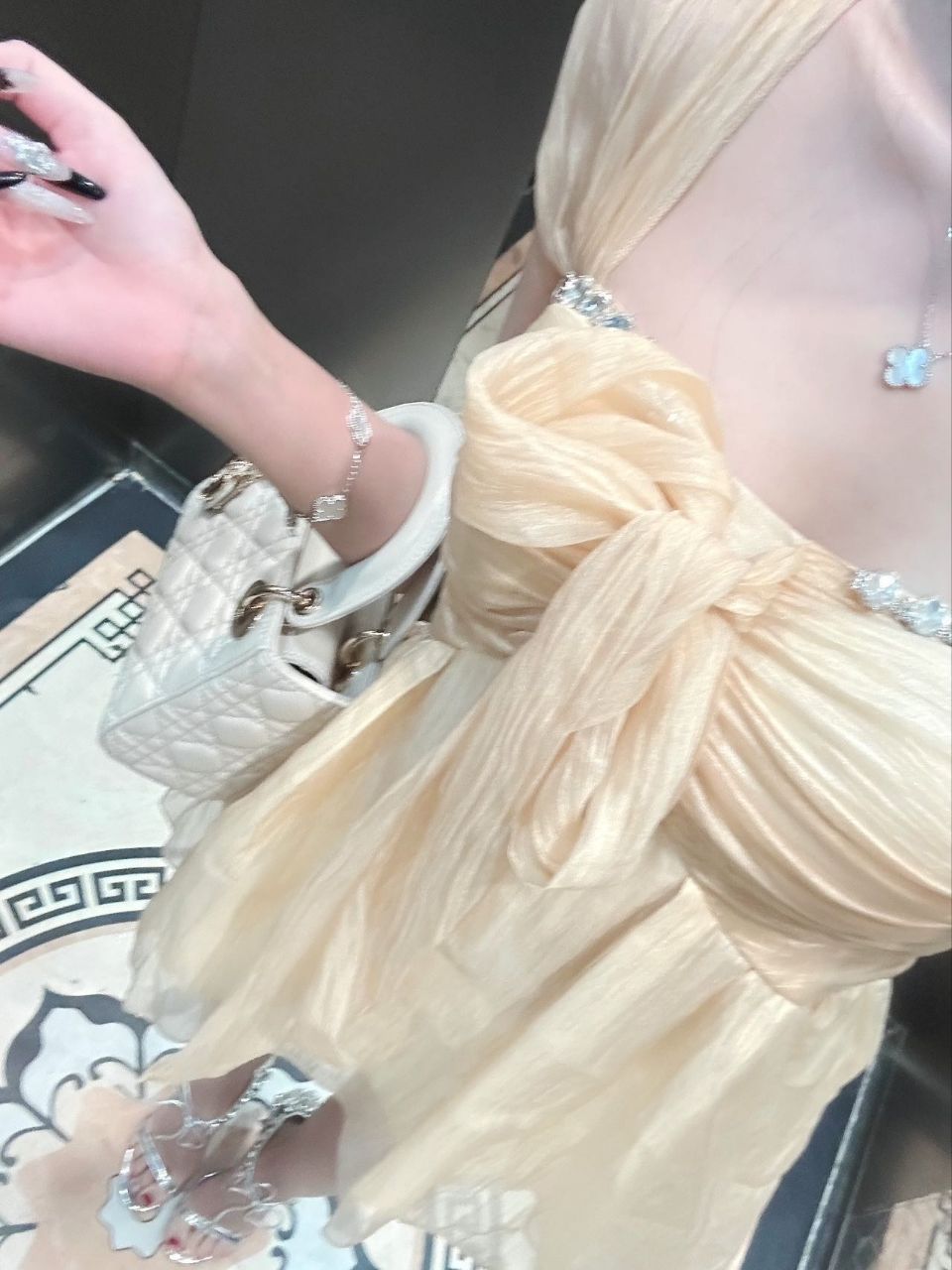 陪玩妹子呆呆酱不萌的照片1