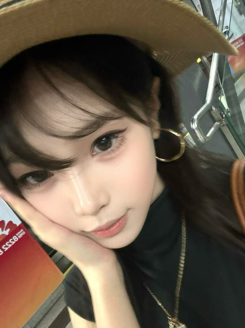 陪玩妹子农村妹的照片3
